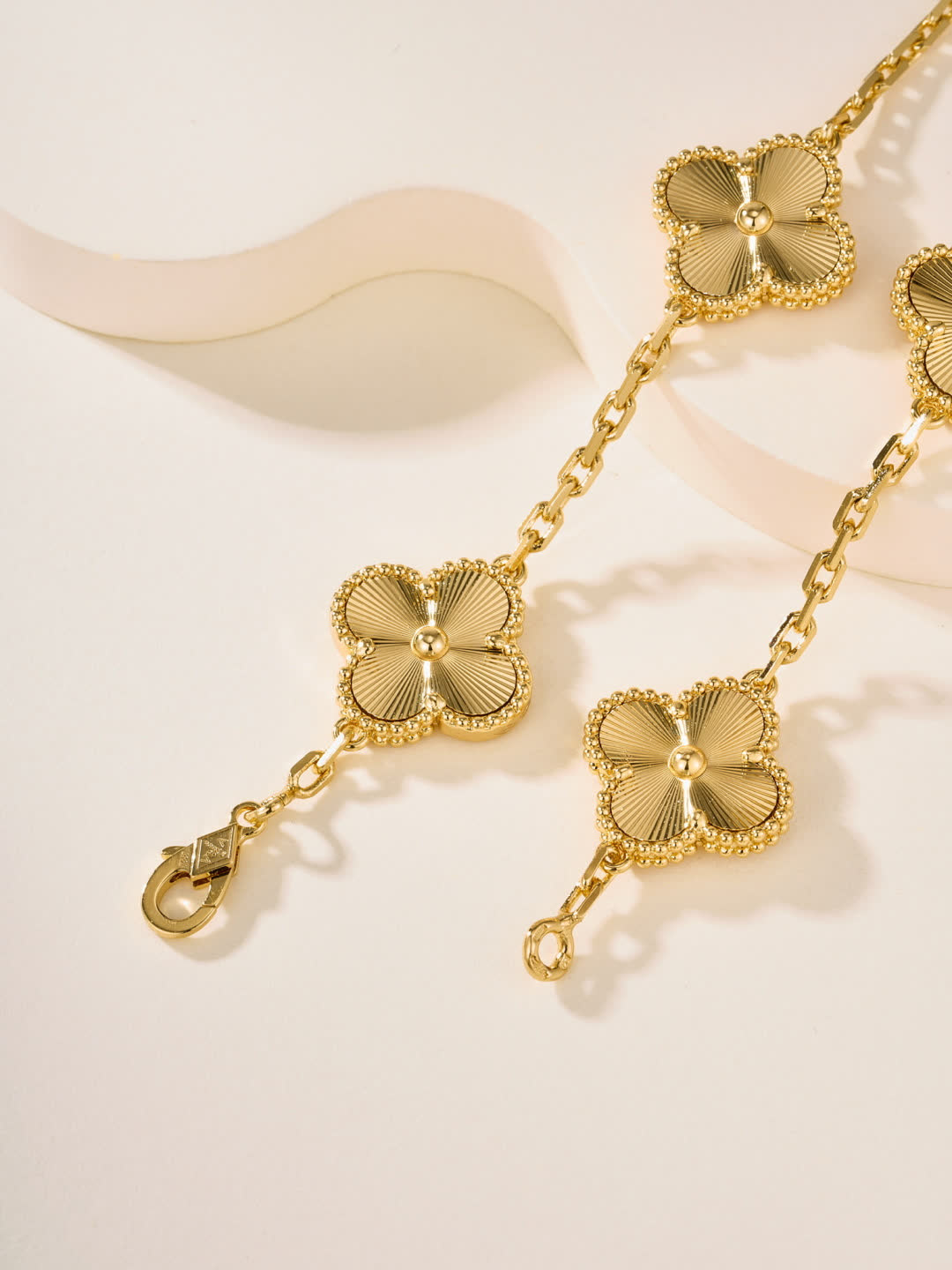 Van Cleef & Arpels Alhambra Bracelet